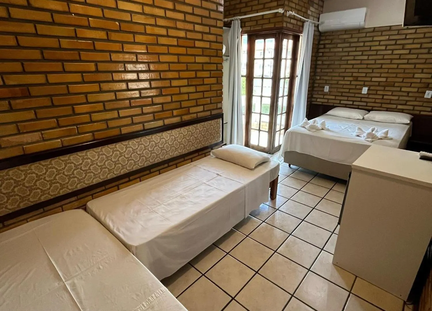 Hotel D'Luz Itapema